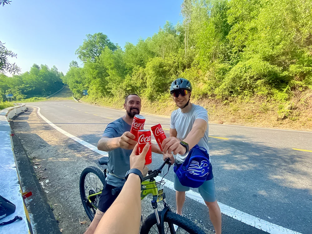 Hai Van Pass Cycling Tour